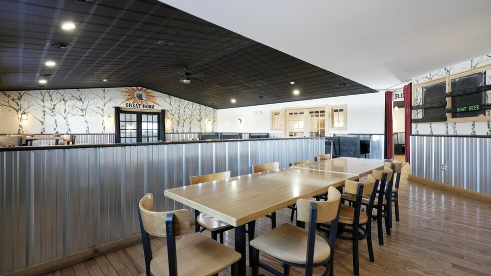 More Photos Of 697 Bear Swamp Rd, Peru General Retail For Sale