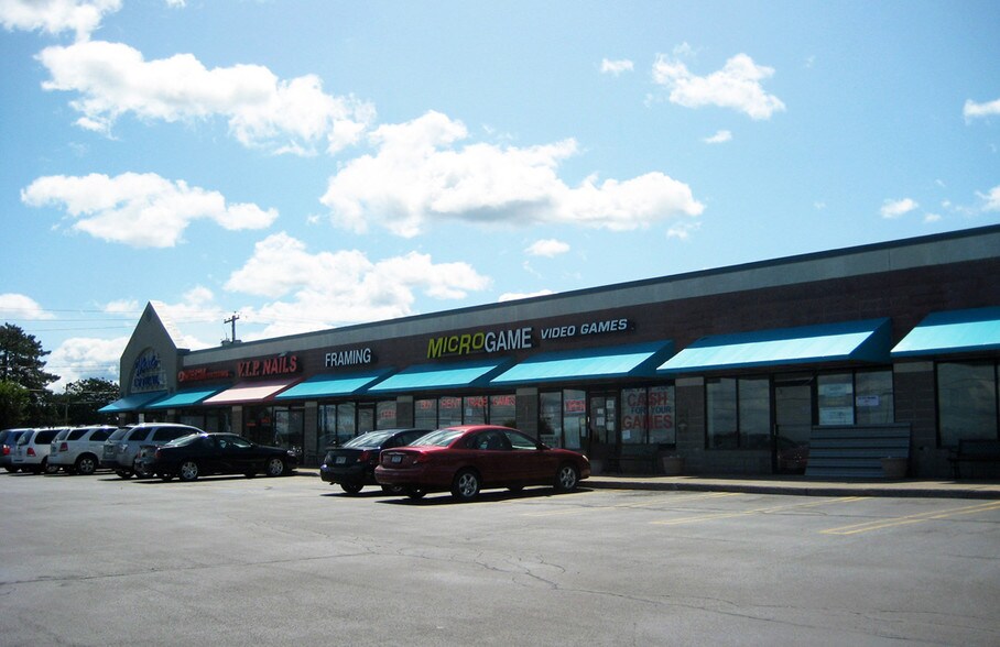 More Photos Of 4100-4160 State Route 31, Clay Unknown For Lease