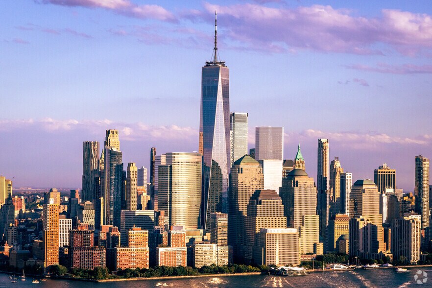 More Photos Of One World Trade Center, New York Office For Lease
