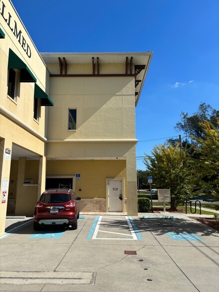 More Photos Of 2701 W St Isabel St, Tampa Medical For Sale