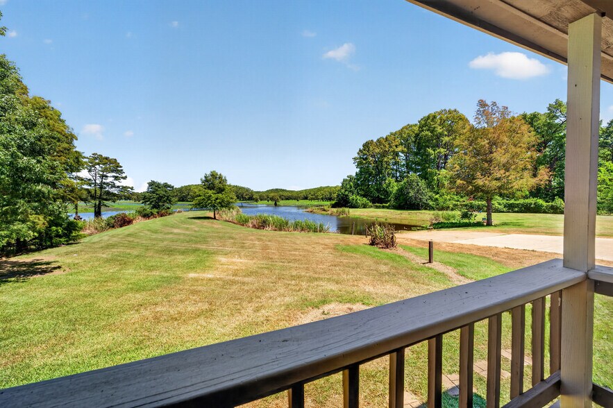More Photos Of 505 Bub Hayner Rd, Karnack Apartments For Sale