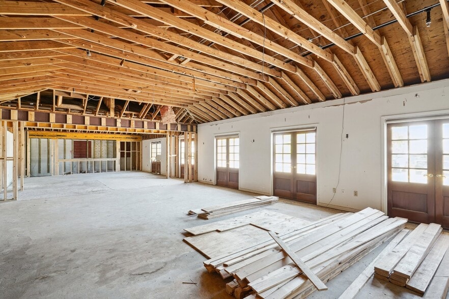 More Photos Of 3125 N. Causeway | 3100 19th | 3100 Ridgelake, Metairie Land For Sale
