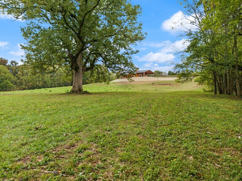 More Photos Of 801 Curry pike, Harrodsburg Land For Sale