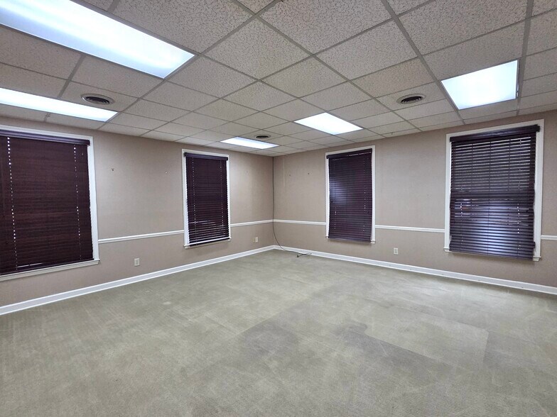 More Photos Of 1425 Wynnton Rd, Columbus Office For Lease
