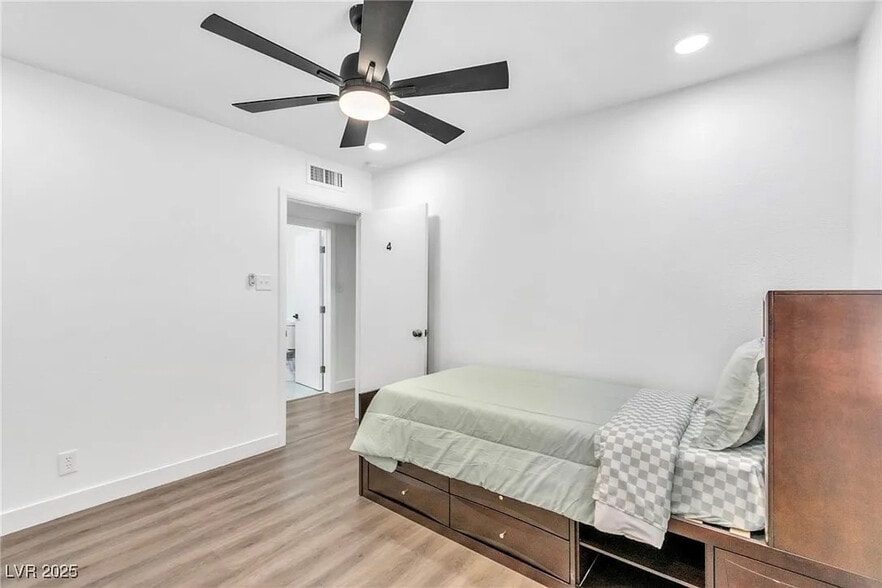 More Photos Of 4785 San Sebastian Ave, Las Vegas Specialty For Sale