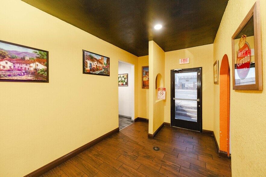 More Photos Of 1601 Industrial Blvd, Lake Havasu City Restaurant For Sale