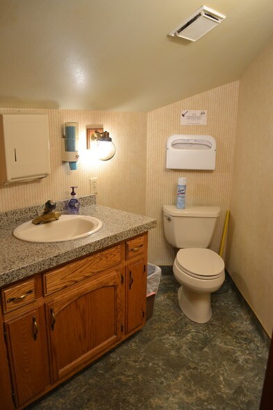 More Photos Of 6161 Clark Rd, Paradise Medical For Lease