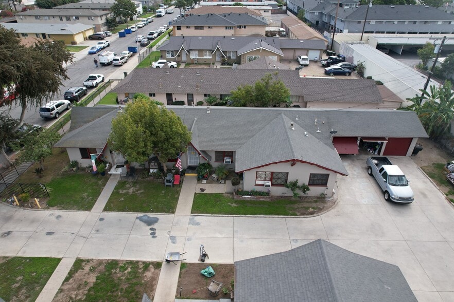 More Photos Of 1163-1169 N Mayfair Ave, Anaheim Apartments For Sale