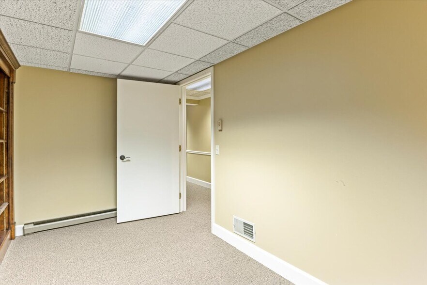 More Photos Of 110 Linden Oaks, Rochester Office Residential For Sale