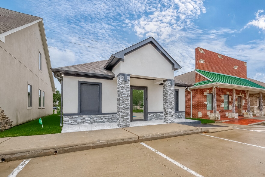 More Photos Of 21392 Provincial Blvd, Katy Medical For Lease