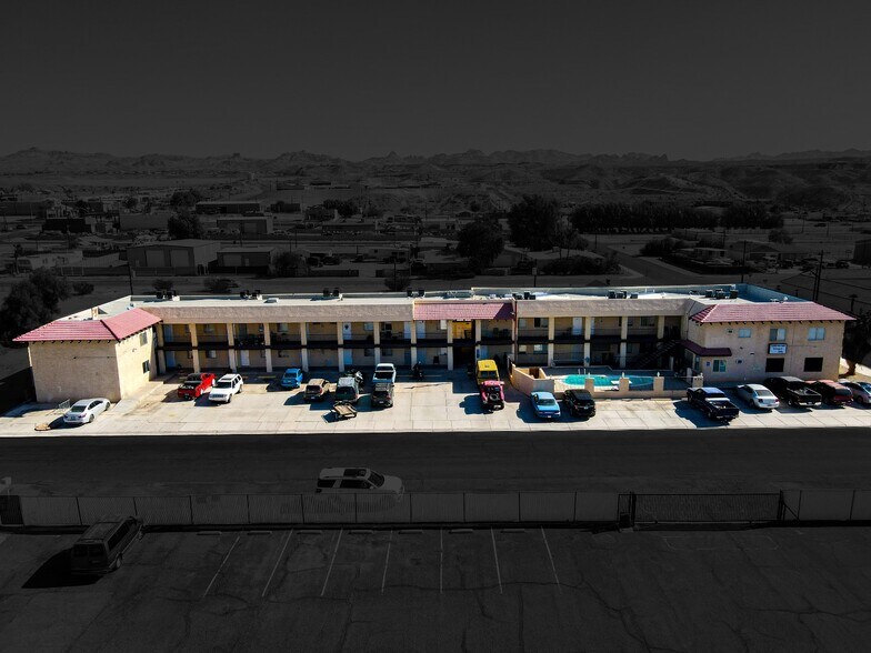 Primary Photo Of 434 River Glen Dr, Bullhead City Apartments For Sale