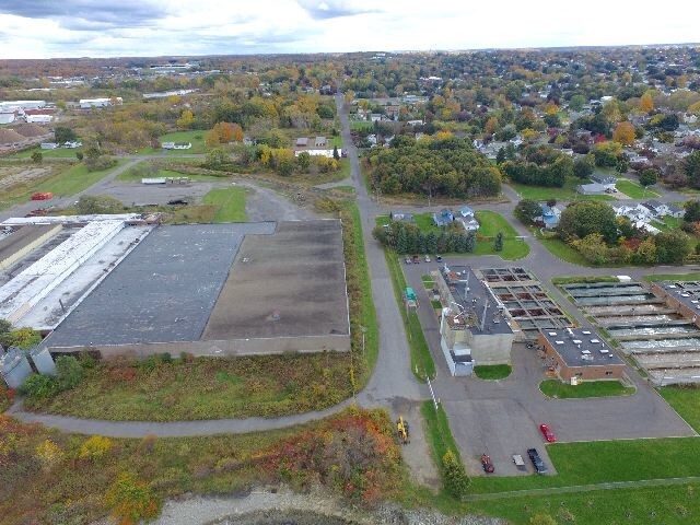 More Photos Of 91 Michell St, Oswego Warehouse For Sale