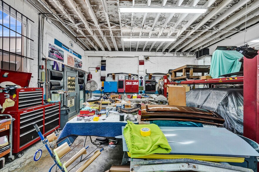 More Photos Of 121 SE 1st Ave, Dania Beach Auto Repair For Sale
