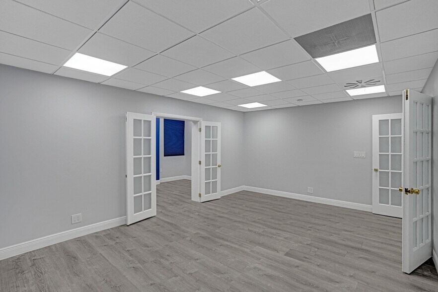 More Photos Of 2419 Hollywood Blvd, Hollywood Medical For Lease