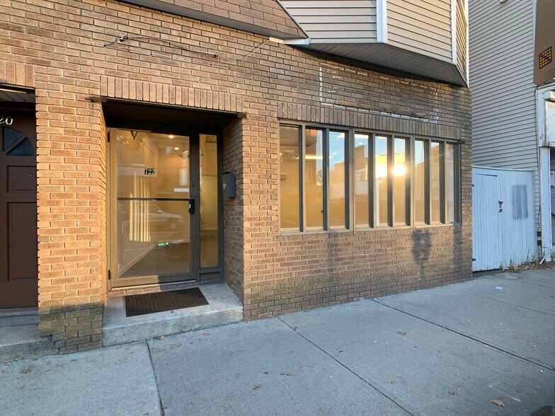 More Photos Of 716-722 Cambridge St, Cambridge Storefront Retail Residential For Lease
