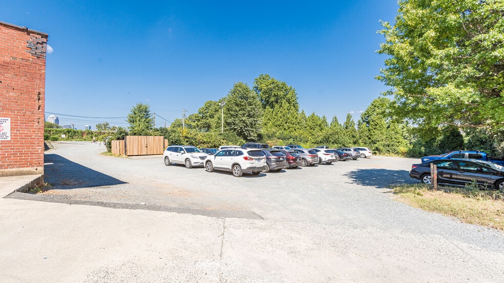 More Photos Of 1111 Central Ave, Charlotte Loft Creative Space For Sale