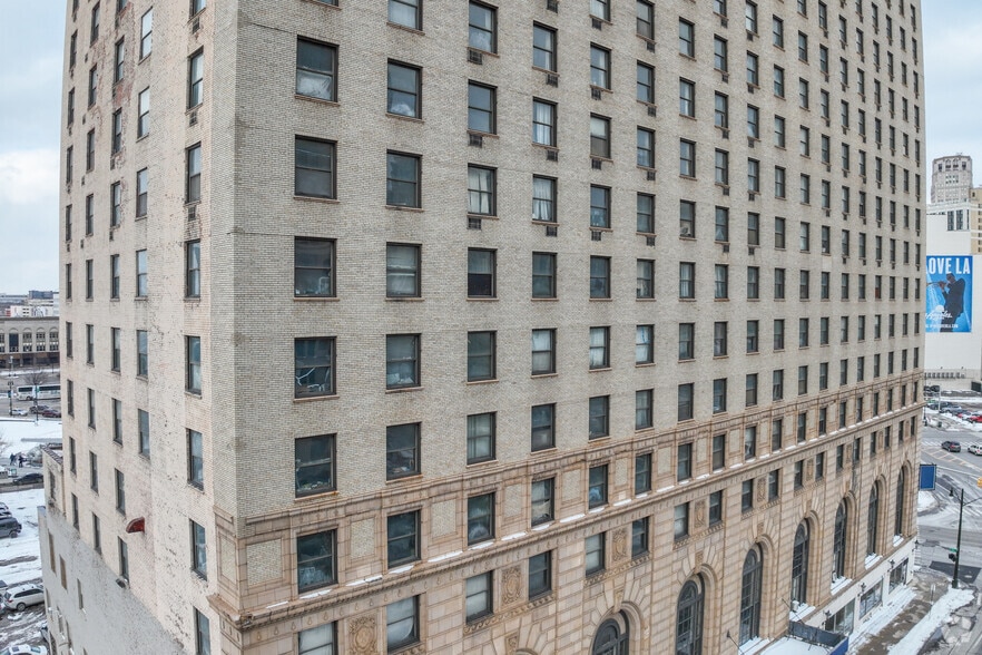 More Photos Of 400 Bagley St, Detroit Apartments For Sale