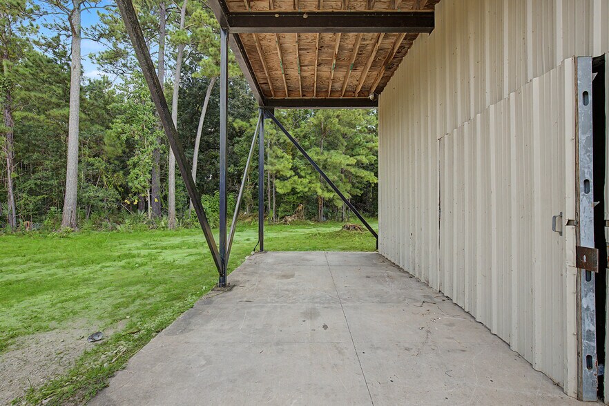 More Photos Of 14815 Interstate 45 S, Conroe Office For Lease