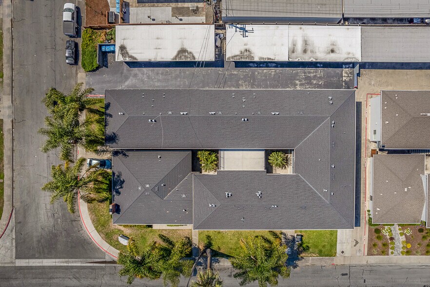 More Photos Of 2104 Royal Dr, Santa Clara Apartments For Sale