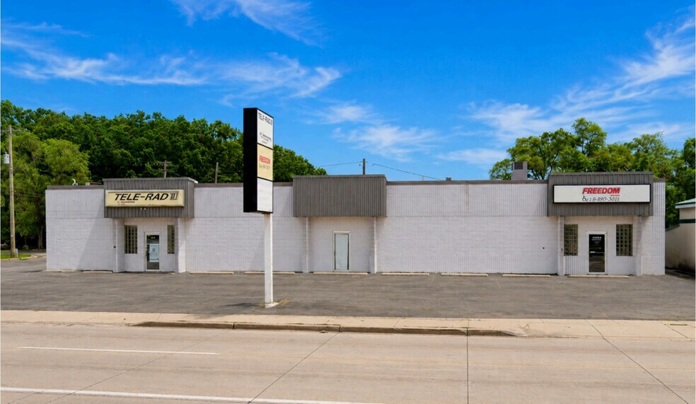 Primary Photo Of 1387 E Laketon Ave, Muskegon Storefront Retail Office For Sale