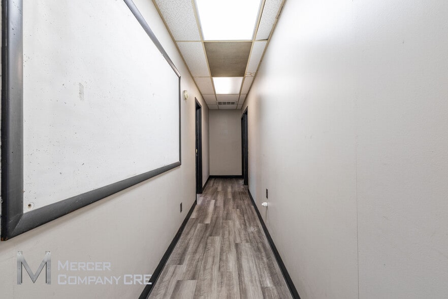 More Photos Of 6501 S I 35 Service Rd, Oklahoma City Warehouse For Lease