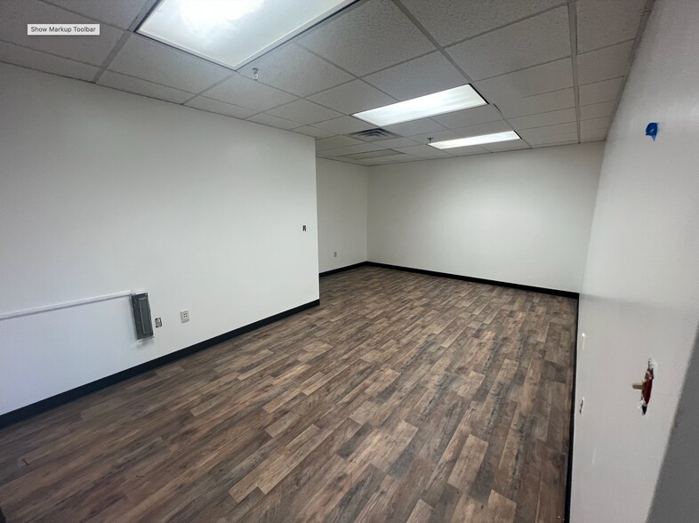 More Photos Of 275 Portsmouth Ave, Stratham Light Manufacturing For Sale