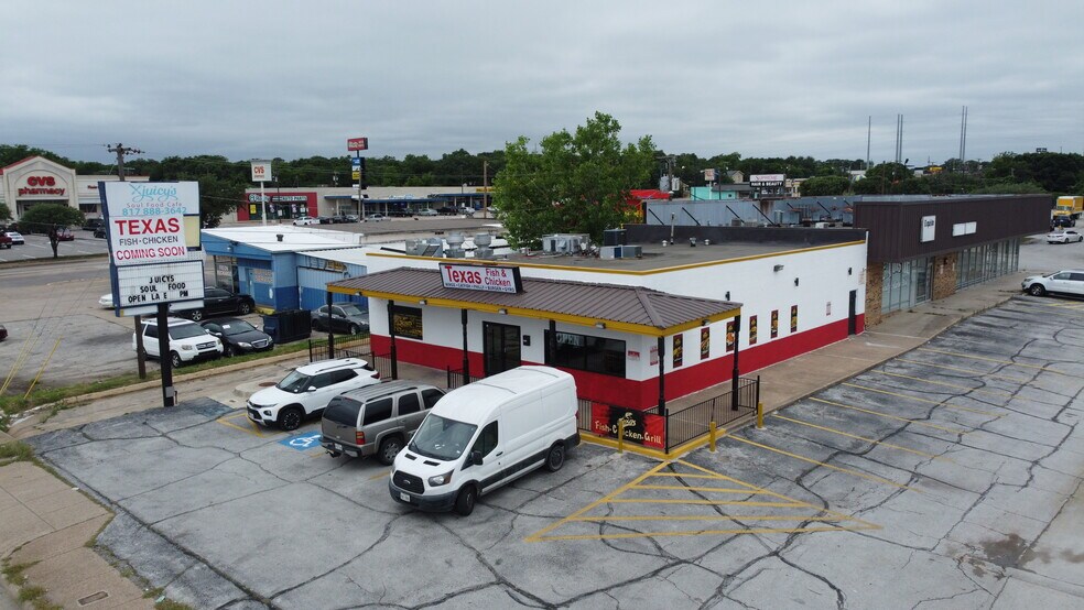 Primary Photo Of 2220-2226 Handley Dr, Fort Worth Freestanding For Sale