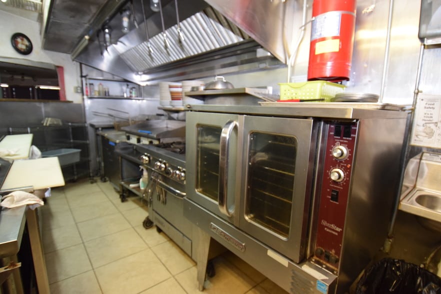 More Photos Of 9576 N Citrus Springs Blvd, Citrus Springs Restaurant For Lease