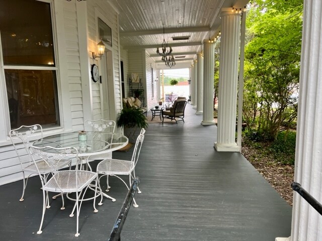 More Photos Of 252 Seavy St, Senoia Hospitality For Sale