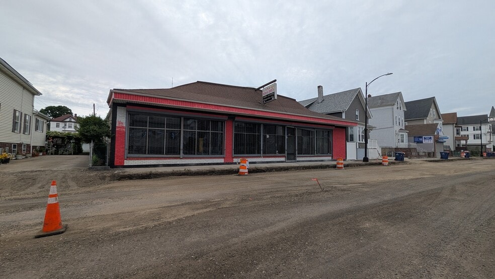 Primary Photo Of 206 County St, New Bedford General Retail For Sale
