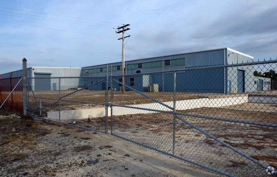 More Photos Of 5 Canale Dr, Egg Harbor Township Manufacturing For Lease
