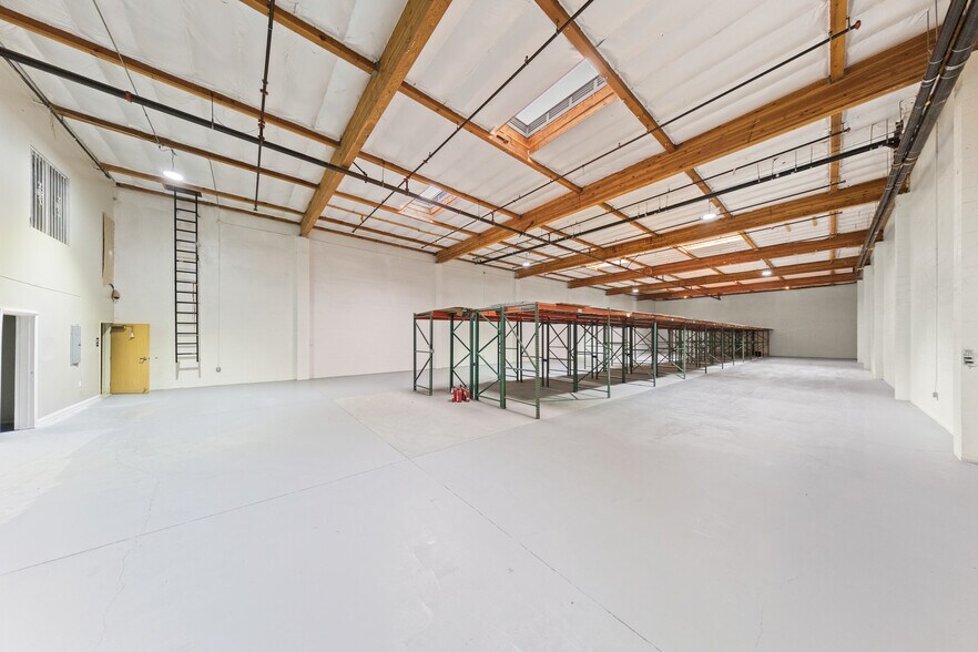 More Photos Of 2318 Edwards Ave, South El Monte Warehouse For Sale