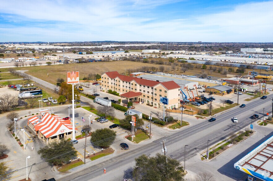 More Photos Of 4639 Rittiman Rd, San Antonio Hotel For Sale