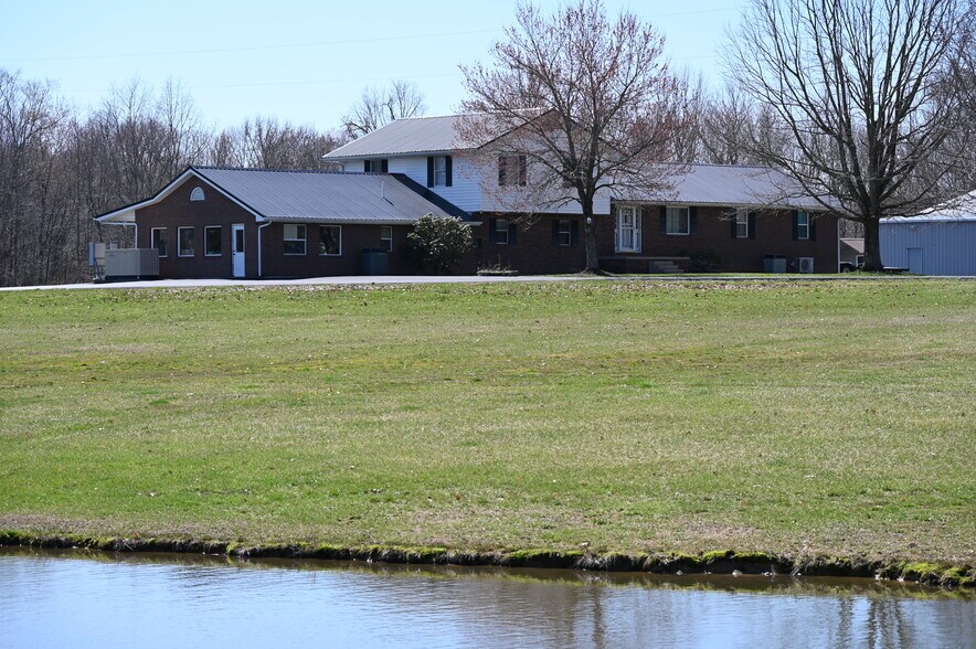 More Photos Of 8521 Liberty Rd, Campbellsville Land For Sale