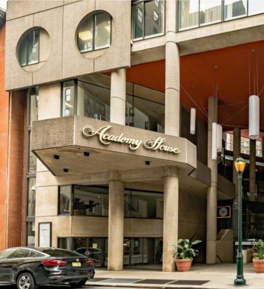 More Photos Of 1420 Locust St, Philadelphia Apartments For Sale