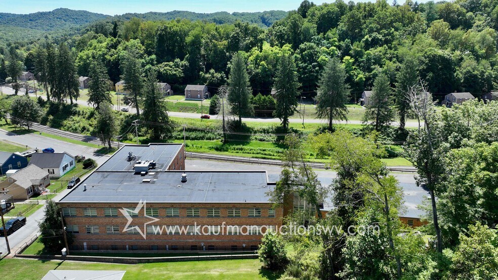 More Photos Of 100 Bluestone Rd, Mount Hope Research And Development For Sale