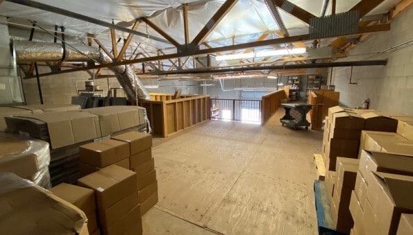 More Photos Of 219 S William Dillard Dr, Gilbert Warehouse For Sale