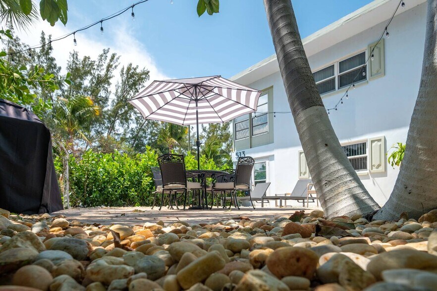 More Photos Of 513 S Ocean Blvd, Pompano Beach Apartments For Sale