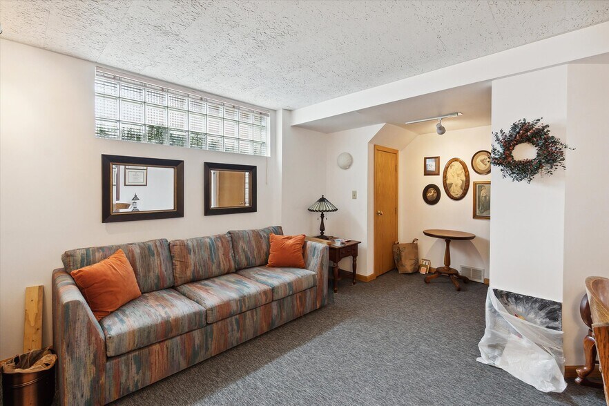 More Photos Of 415 W Grand River Ave, East Lansing Office Residential For Sale