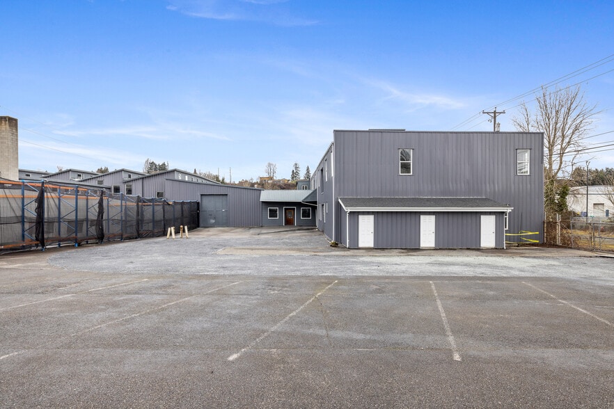 More Photos Of 1517 S Tacoma Way, Tacoma Warehouse For Lease