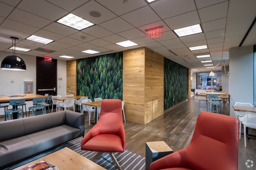 More Photos Of 3490 Piedmont Rd NE, Atlanta Office For Lease