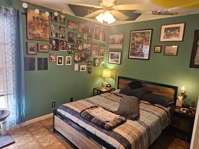 More Photos Of 2220 Mission Hill Dr, Austin Multifamily For Sale