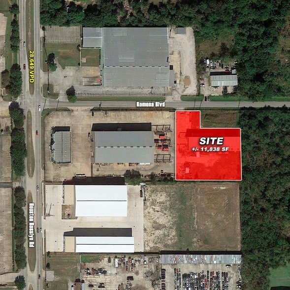 More Photos Of 7123 Romona Blvd, Houston Warehouse For Lease