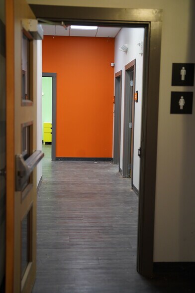More Photos Of 7595 Martinsburg Pike, Shepherdstown Office For Sale