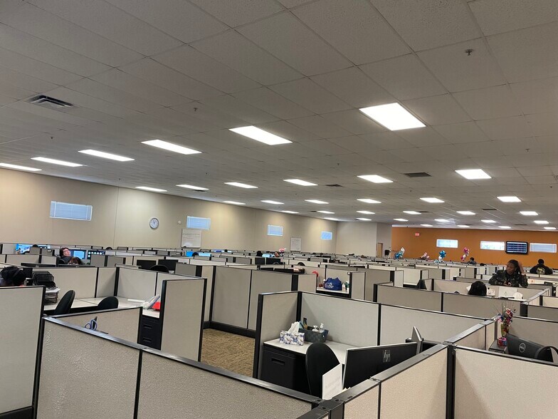 More Photos Of 9801 Georgia St, Crown Point Office For Lease