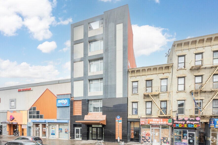 More Photos Of 747-749 Broadway, Brooklyn Office For Lease