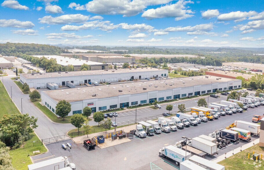 More Photos Of 8240 Stayton Dr, Jessup Warehouse For Lease