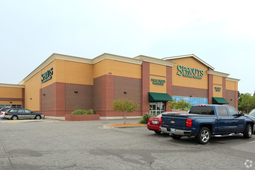 More Photos Of 4107-4123 S Harvard Ave, Tulsa Unknown For Lease