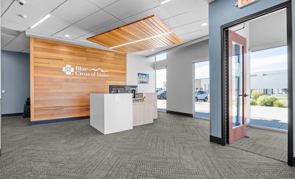 More Photos Of 3630 S 25th E, Idaho Falls Office For Lease