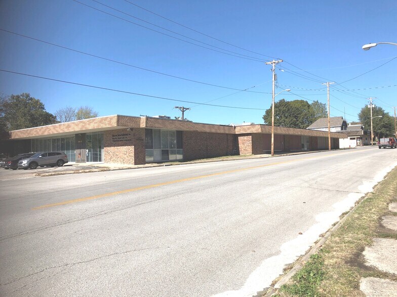 More Photos Of 200 N 6th St, Kansas City Loft Creative Space For Lease